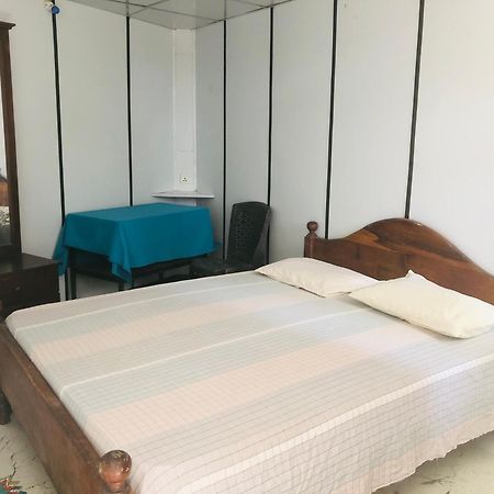 Kandyan Feel Free Homestay Exteriör bild
