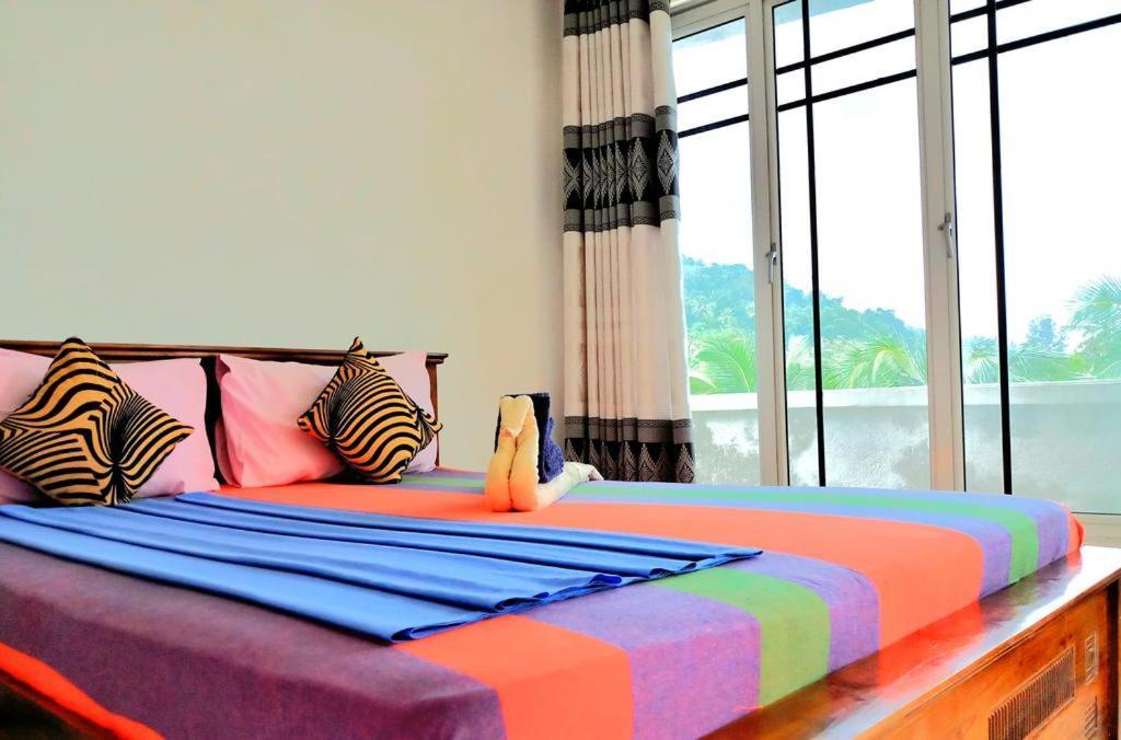 Kandyan Feel Free Homestay Exteriör bild
