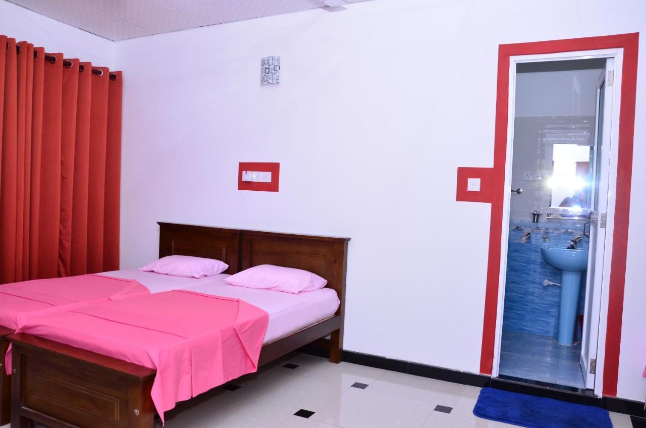 Kandyan Feel Free Homestay Exteriör bild