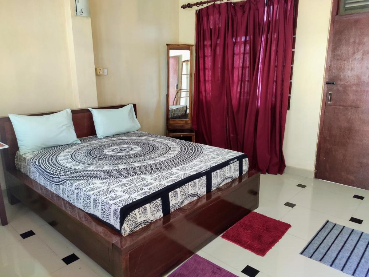 Kandyan Feel Free Homestay Exteriör bild
